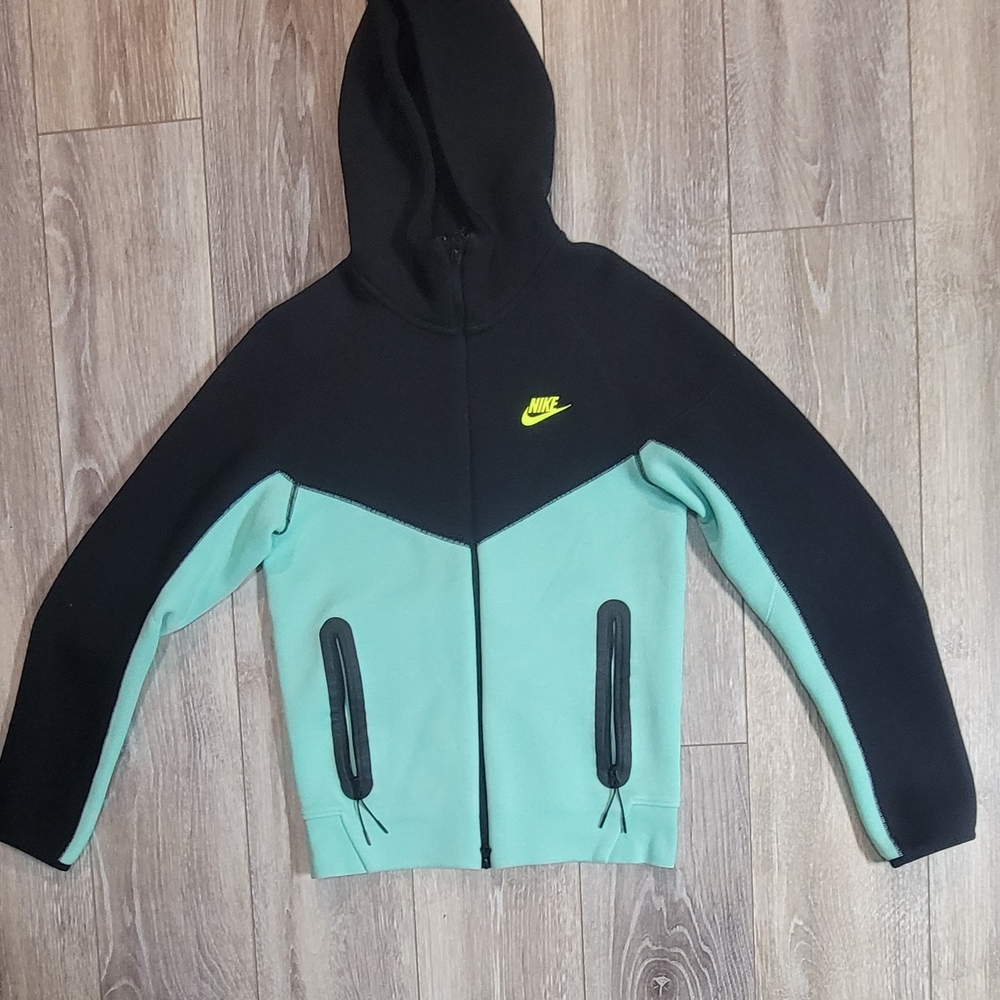 Nike Tech Black and Mint Hoodie